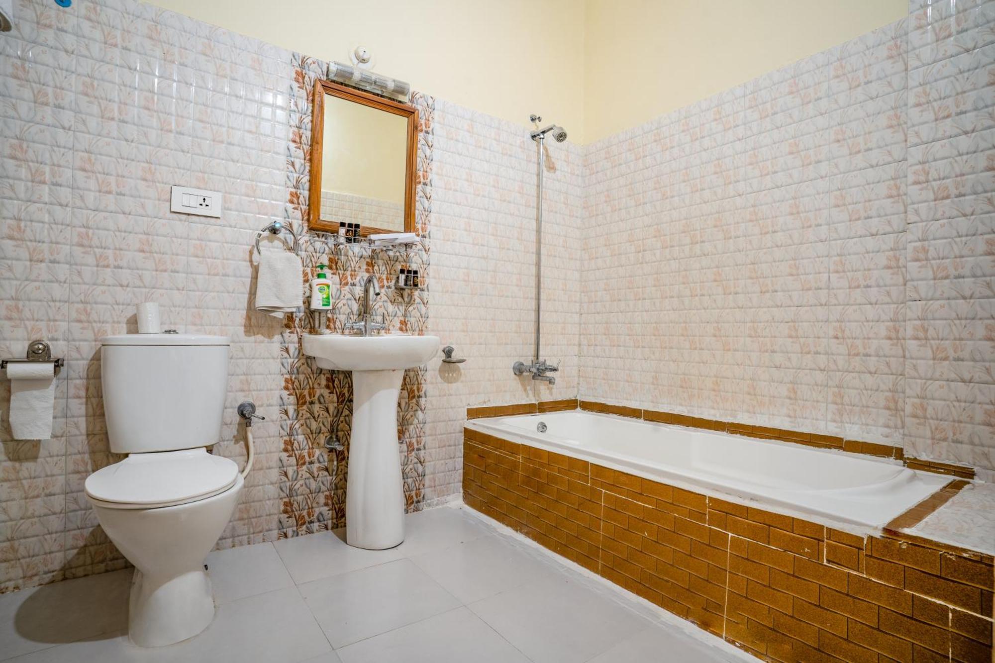 Tripli Hotels Shiv Villas Udaipur Eksteriør bilde