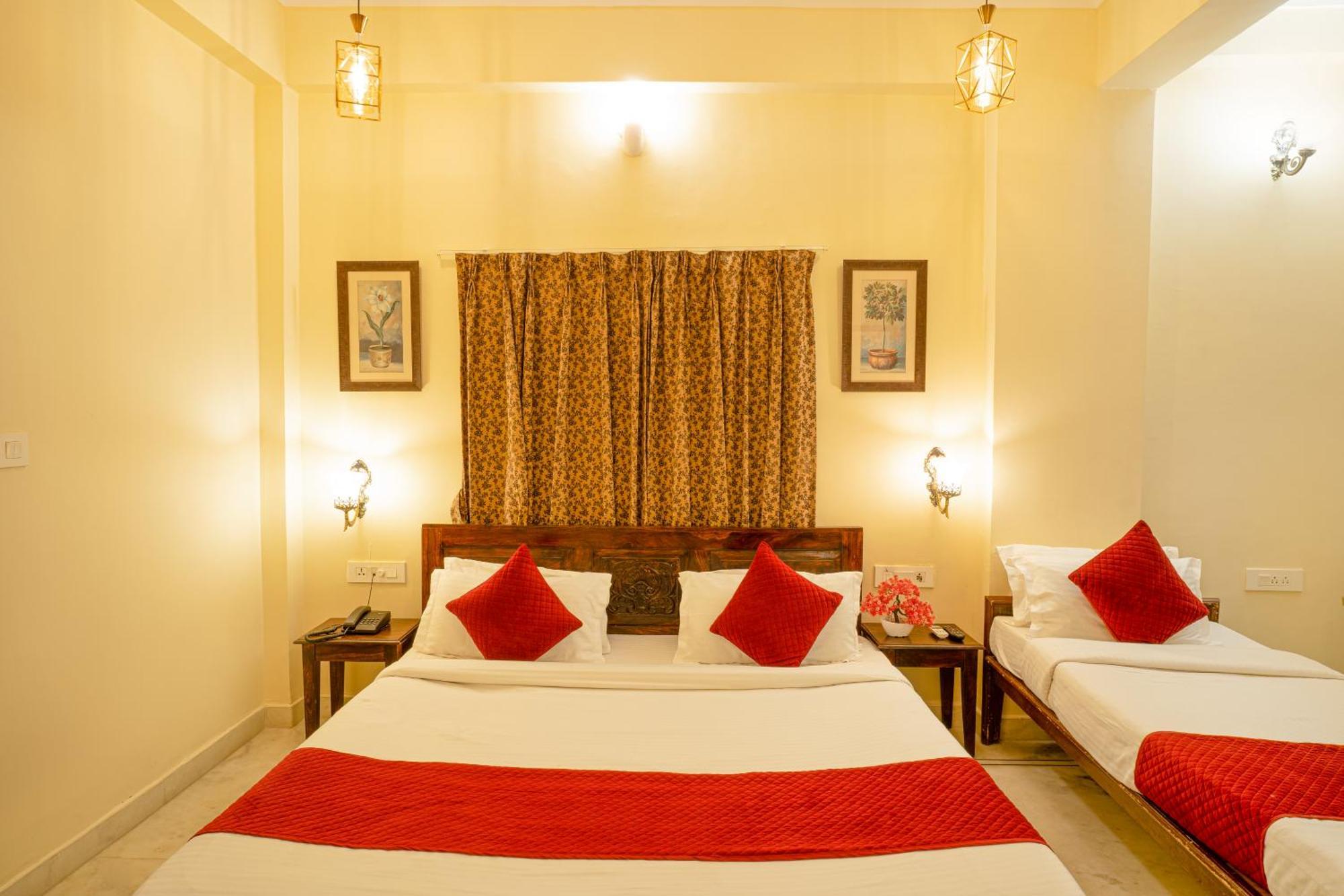 Tripli Hotels Shiv Villas Udaipur Eksteriør bilde